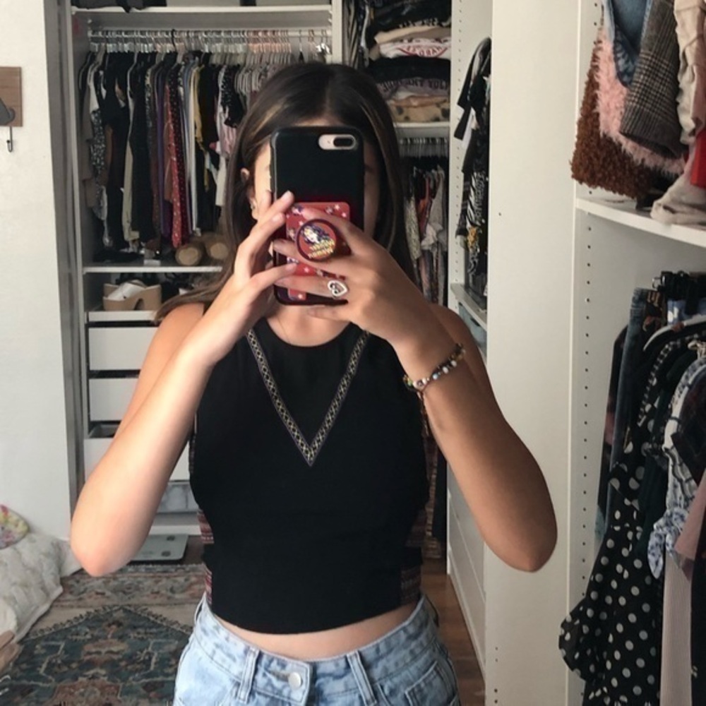 Very cute Black crop top with zipper detail
